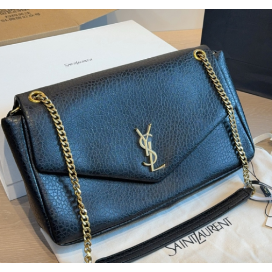 Chain bag. LouLou envelope bag.