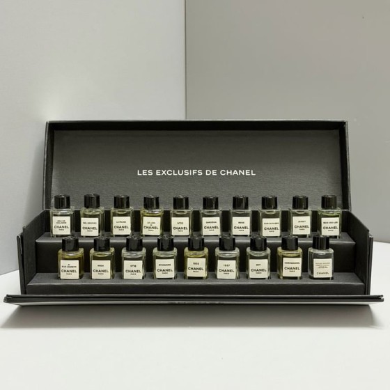 Chanel Haute Couture perfume sample set (7.5ml x 19 pieces)